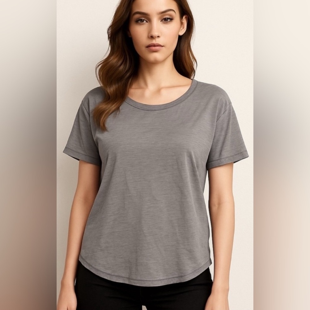 Barefoot Dreams Malibu Collection Shirt